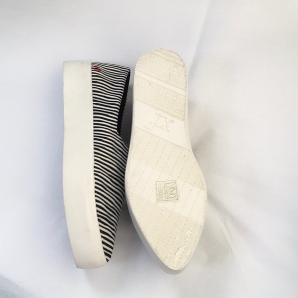 Extrafine uptight slip on sneaker - Picture 3 of 4